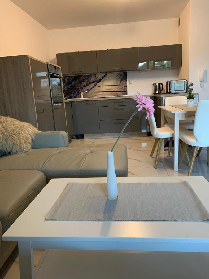 Ive'S Gardenia Seaside Apartment Dziwnow Bagian luar foto