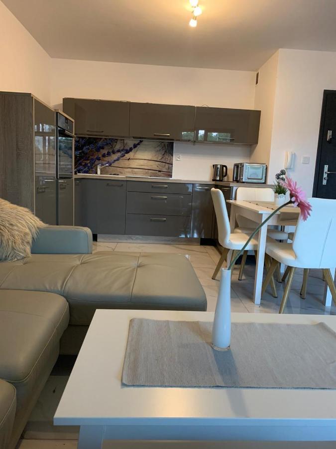 Ive'S Gardenia Seaside Apartment Dziwnow Bagian luar foto