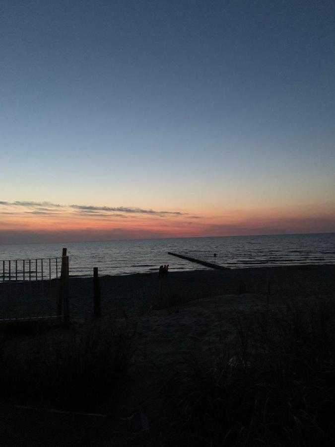 Ive'S Gardenia Seaside Apartment Dziwnow Bagian luar foto
