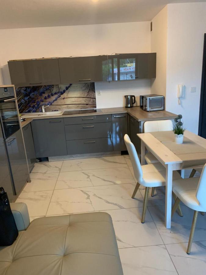 Ive'S Gardenia Seaside Apartment Dziwnow Bagian luar foto